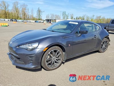 2017 TOYOTA 86 BASE JF1ZNAA16H8708763 - główne zdjęcie licytacji z USA - miniatura