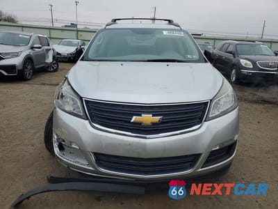 Piąte zdjęcie samochodu w środku: 2014 CHEVROLET TRAVERSE LS VIN:1GNKVFED8EJ279408 - miniatura