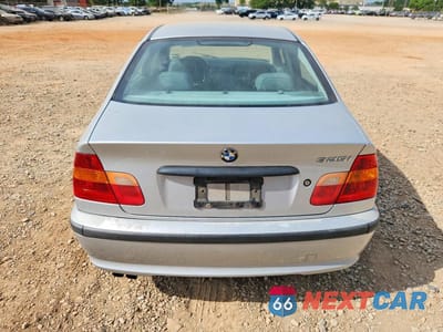Zdjęcie 6 z 13 samochodu: 2002 BMW 325 I VIN:WBAEV33482KL76070 - miniatura