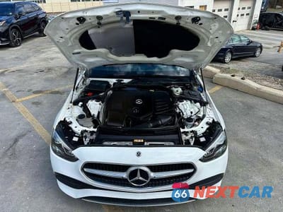 Zdjęcie 9 z 10 samochodu: 2023 MERCEDES-BENZ C 300 VIN:W1KAF4GB3PR092539 - miniatura