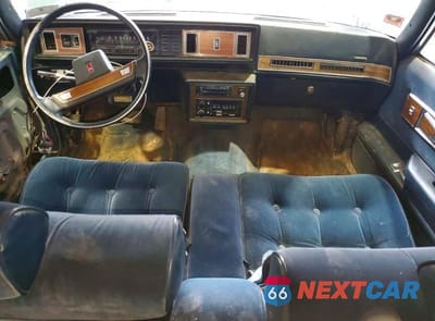 Zdjęcie 8 z 12 samochodu: 1987 OLDSMOBILE CUTLASS SUPREME BROUGHAM VIN:2G3GM51Y4H2335843 - miniatura