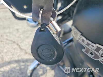 Zdjęcie 8 z 9 samochodu: 2017 HARLEY-DAVIDSON FLHX STREET GLIDE VIN:1HD1KBC36HB692604 - miniatura