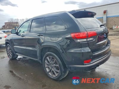 Drugie zdjęcie samochodu z przodu: 2021 JEEP GRAND CHEROKEE OVERLAND VIN:1C4RJFCG4MC582706 - miniatura