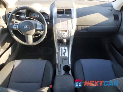 Zdjęcie 8 z 12 samochodu: 2008 TOYOTA SCION VIN:JTKDE167880257957 - miniatura