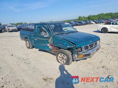 Czwarte zdjęcie samochodu z boku: 1997 NISSAN TRUCK XE VIN:1N6SD16S9VC324577 - miniatura