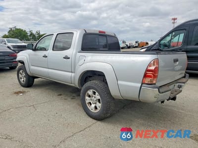 Drugie zdjęcie samochodu z przodu: 2005 TOYOTA TACOMA PRERUNNER V6 VIN:5TEJU62N25Z117560 - miniatura
