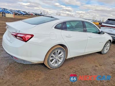 Trzecie zdjęcie samochodu z tyłu: 2022 CHEVROLET MALIBU LT VIN:1G1ZD5ST7NF109102 - miniatura