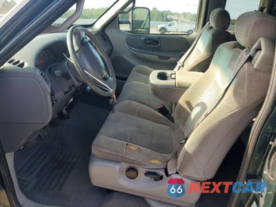 Zdjęcie 7 z 12 samochodu: 2001 FORD F150 VIN:1FTRX18L81NA69644 - miniatura