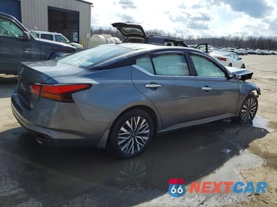 Trzecie zdjęcie samochodu z tyłu: 2023 NISSAN ALTIMA 2.5 SV VIN:1N4BL4DW3PN353857 - miniatura