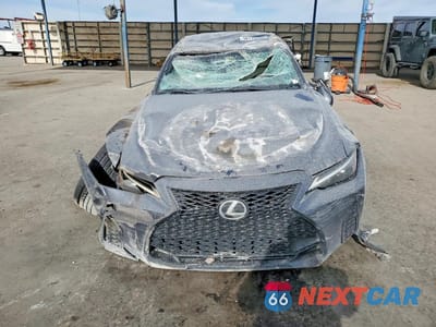 Piąte zdjęcie samochodu w środku: 2021 LEXUS IS 350 F SPORT VIN:JTHGZ1B26M5040521 - miniatura