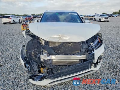 Piąte zdjęcie samochodu w środku: 2021 AUDI Q5 PREMIUM PLUS VIN:WA1BAAFY1M2115624 - miniatura