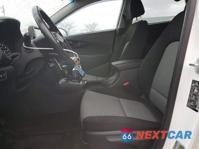 Zdjęcie 7 z 11 samochodu: 2021 HYUNDAI KONA SEL VIN:KM8K2CAA4MU729057 - miniatura