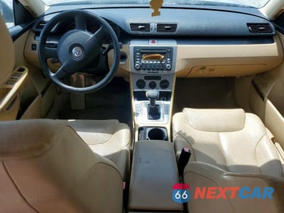 Zdjęcie 8 z 12 samochodu: 2006 VOLKSWAGEN PASSAT 2.0T VIN:WVWAK73C46P155423 - miniatura