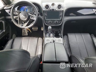 Zdjęcie 8 z 13 samochodu: 2017 BENTLEY BENTAYGA VIN:SJAAC2ZV0HC016071 - miniatura