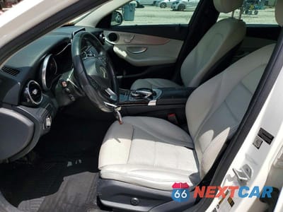 Zdjęcie 7 z 12 samochodu: 2015 MERCEDES-BENZ C 300 4MATIC VIN:55SWF4KB2FU017941 - miniatura