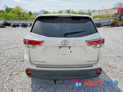 Zdjęcie 6 z 14 samochodu: 2015 TOYOTA HIGHLANDER XLE VIN:5TDJKRFH4FS200756 - miniatura