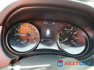 Zdjęcie 9 z 13 samochodu: 2018 NISSAN ROGUE SV VIN:JN8AT2MV1JW306169 - miniatura