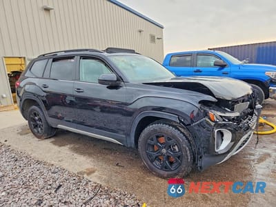 Czwarte zdjęcie samochodu z boku: 2025 VOLKSWAGEN ATLAS PEAK EDITION SE VIN:1V2CR2CA7SC519775 - miniatura