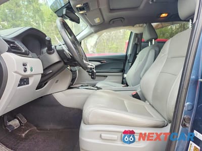 Zdjęcie 7 z 14 samochodu: 2017 HONDA PILOT ELITE VIN:5FNYF6H0XHB041290 - miniatura