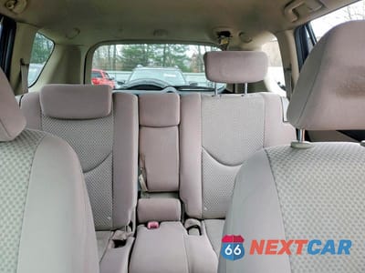 Zdjęcie 10 z 13 samochodu: 2006 TOYOTA RAV4 BASE VIN:JTMZD33V466018284 - miniatura