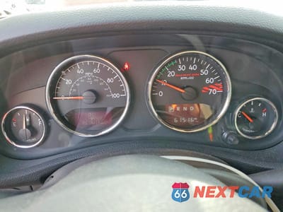 Zdjęcie 9 z 12 samochodu: 2018 JEEP WRANGLER VIN:1C4BJWFG8JL842517 - miniatura