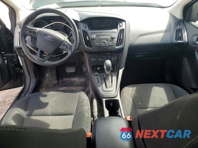 Zdjęcie 8 z 12 samochodu: 2018 FORD FOCUS SE VIN:1FADP3F27JL236948 - miniatura