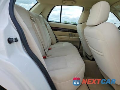 Zdjęcie 10 z 12 samochodu: 2008 MERCURY GRAND MARQUIS GS VIN:2MEFM74V48X631648 - miniatura