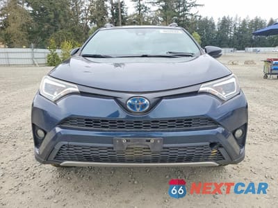 Piąte zdjęcie samochodu w środku: 2018 TOYOTA RAV4 HV SE VIN:JTMJJREV7JD217582 - miniatura