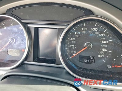 Zdjęcie 9 z 12 samochodu: 2015 AUDI Q7 PREMIUM PLUS VIN:WA1LGAFE0FD019533 - miniatura