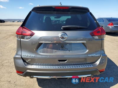 Zdjęcie 6 z 13 samochodu: 2019 NISSAN ROGUE S VIN:5N1AT2MV6KC798787 - miniatura