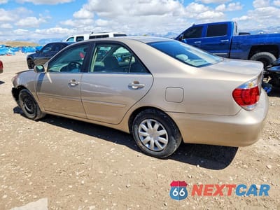 Drugie zdjęcie samochodu z przodu: 2005 TOYOTA CAMRY LE VIN:4T1BE32K35U950763 - miniatura