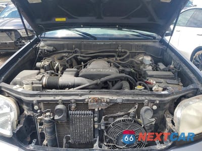 Zdjęcie 11 z 12 samochodu: 2004 TOYOTA SEQUOIA SR5 VIN:5TDBT44A84S233427 - miniatura