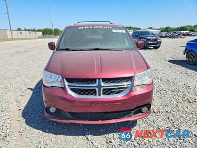 Piąte zdjęcie samochodu w środku: 2018 DODGE GRAND CARAVAN SXT VIN:2C4RDGCGXJR267411 - miniatura