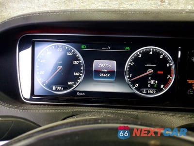 Zdjęcie 9 z 12 samochodu: 2016 MERCEDES-BENZ S 550 VIN:WDDUG8CB8GA245342 - miniatura
