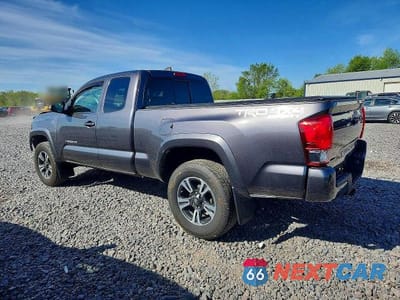 Drugie zdjęcie samochodu z przodu: 2016 TOYOTA TACOMA TRD SPORT VIN:5TFSZ5AN0GX006095 - miniatura