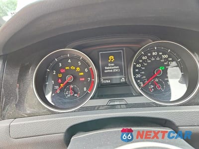 Zdjęcie 9 z 12 samochodu: 2016 VOLKSWAGEN GTI S VIN:3VW4T7AU6GM038937 - miniatura