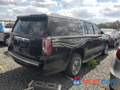 Trzecie zdjęcie samochodu z tyłu: 2017 GMC YUKON XL DENALI VIN:1GKS2HKJ9HR125131 - miniatura