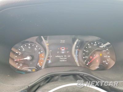 Zdjęcie 9 z 13 samochodu: 2025 JEEP COMPASS LATITUDE VIN:3C4NJDBN2ST508981 - miniatura