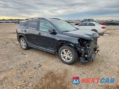 Czwarte zdjęcie samochodu z boku: 2022 GMC TERRAIN SLE VIN:3GKALMEV6NL313558 - miniatura