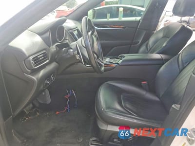 Zdjęcie 7 z 13 samochodu: 2020 MASERATI LEVANTE S VIN:ZN661YUA9LX344817 - miniatura