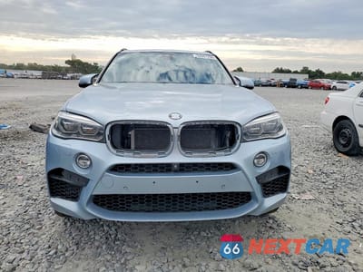 Piąte zdjęcie samochodu w środku: 2017 BMW X5 M VIN:5YMKT6C35H0U39318 - miniatura