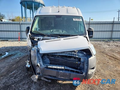 Piąte zdjęcie samochodu w środku: 2014 RAM PROMASTER 3500 DELIVERY VAN VIN:3C6URVJG4EE104383 - miniatura