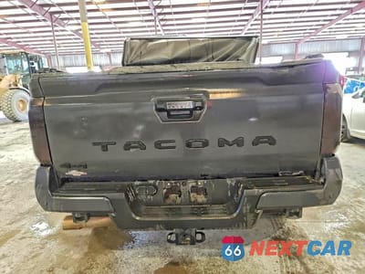 Zdjęcie 6 z 11 samochodu: 2024 TOYOTA TACOMA TRD SPORT VIN:3TMLB5JN5RM001119 - miniatura