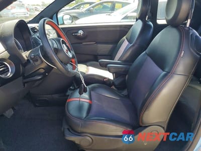 Zdjęcie 7 z 12 samochodu: 2015 FIAT 500 ELECTRIC VIN:3C3CFFGE9FT642278 - miniatura