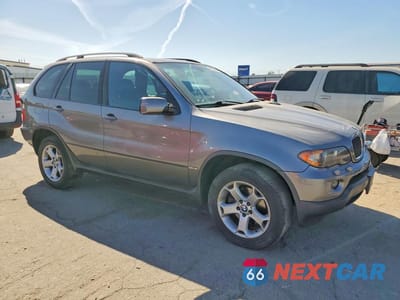 Czwarte zdjęcie samochodu z boku: 2005 BMW X5 3.0I VIN:5UXFA13565LY04229 - miniatura