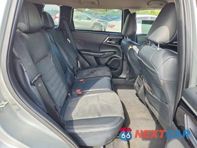Zdjęcie 11 z 13 samochodu: 2024 MITSUBISHI OUTLANDER SE VIN:JA4J3VA86RZ014243 - miniatura