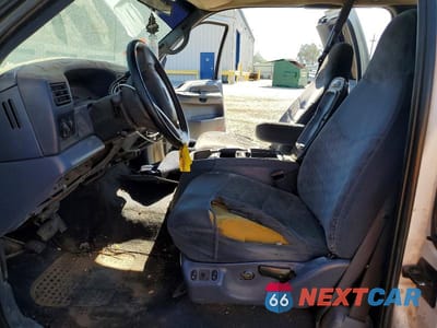 Zdjęcie 7 z 12 samochodu: 1999 FORD F250 SUPER DUTY VIN:1FTNX20S3XEA50063 - miniatura
