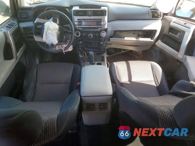 Zdjęcie 8 z 13 samochodu: 2011 TOYOTA 4RUNNER SR5 VIN:JTEZU5JR5B5018078 - miniatura
