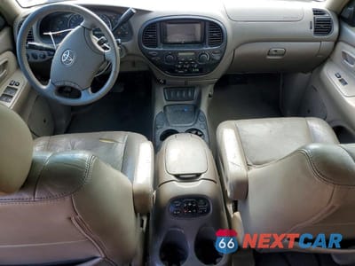 Zdjęcie 8 z 13 samochodu: 2005 TOYOTA SEQUOIA SR5 VIN:5TDZT34A75S255462 - miniatura
