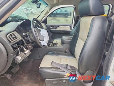 Zdjęcie 7 z 13 samochodu: 2009 GMC SIERRA K1500 SLT VIN:3GTEK33379G222518 - miniatura
